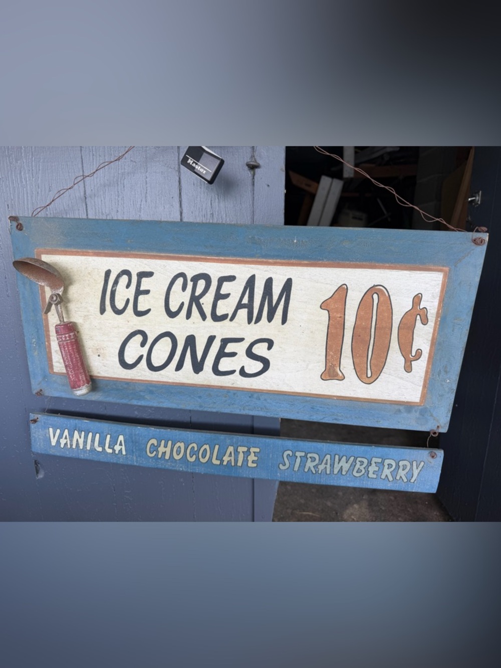 Blue and White 'Ice Cream Cones' Rustic Wall Sign by
